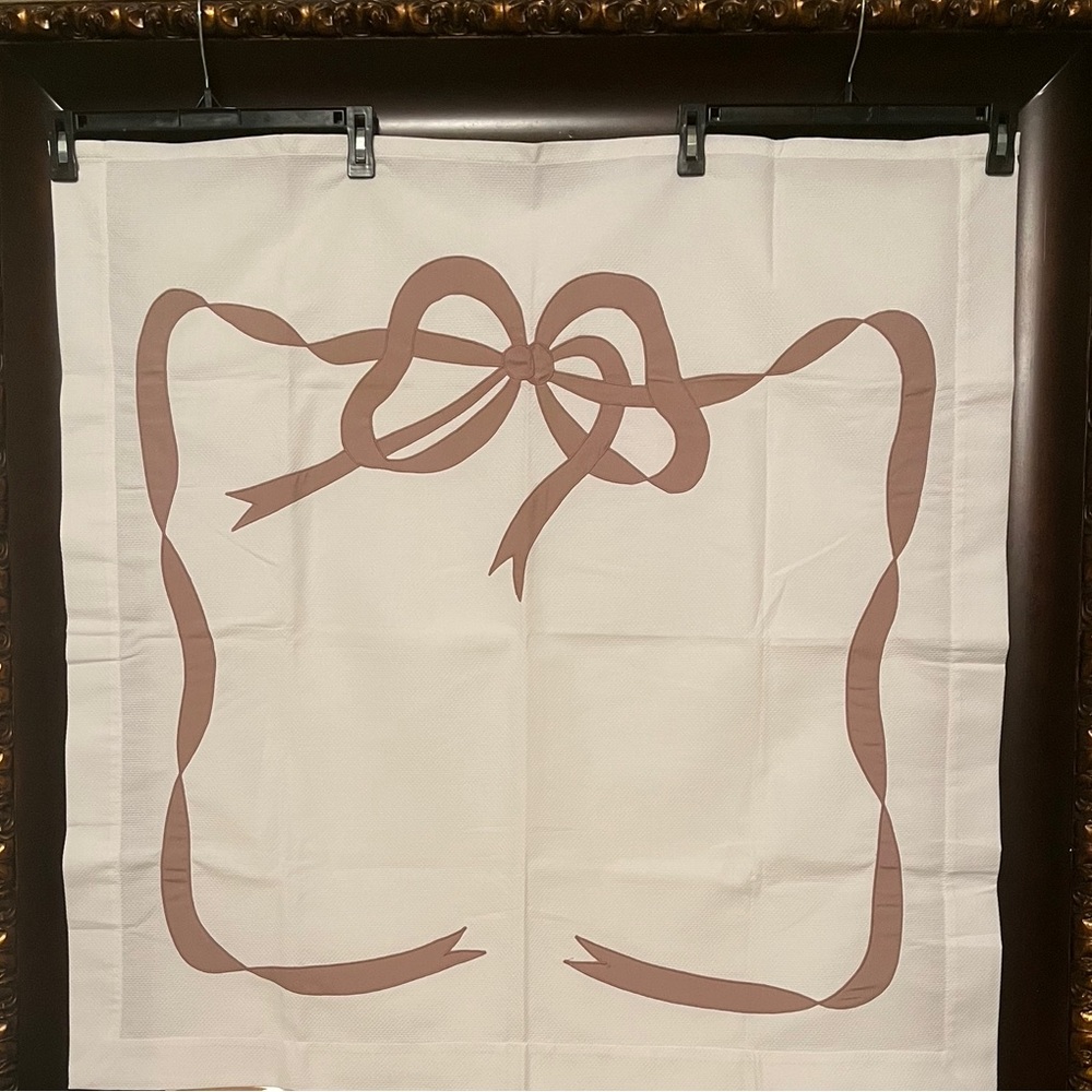 Pique Appliqué Ribbon Design, Sample